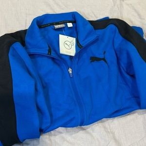 Men’s zip up puma sweatshirt